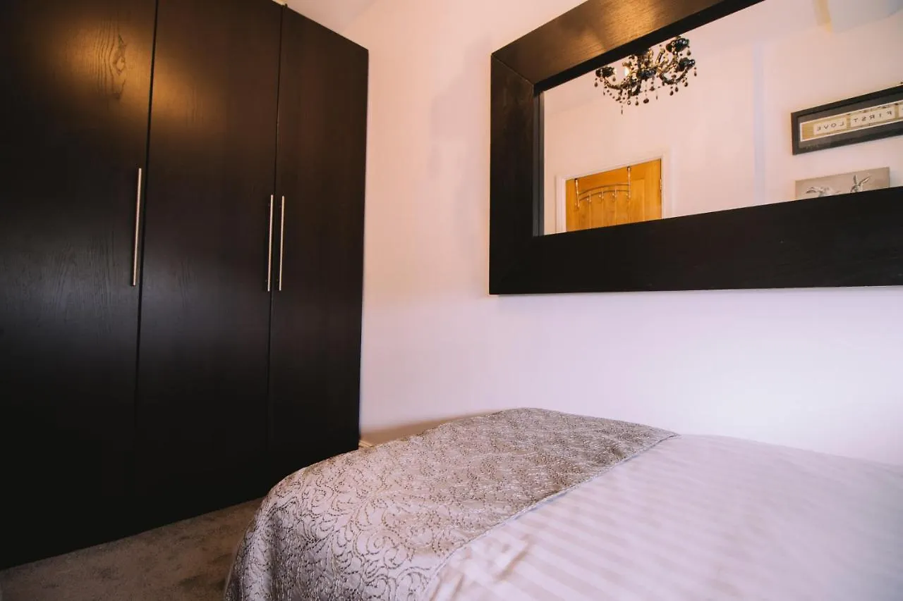 Haven House Rooms, Barry